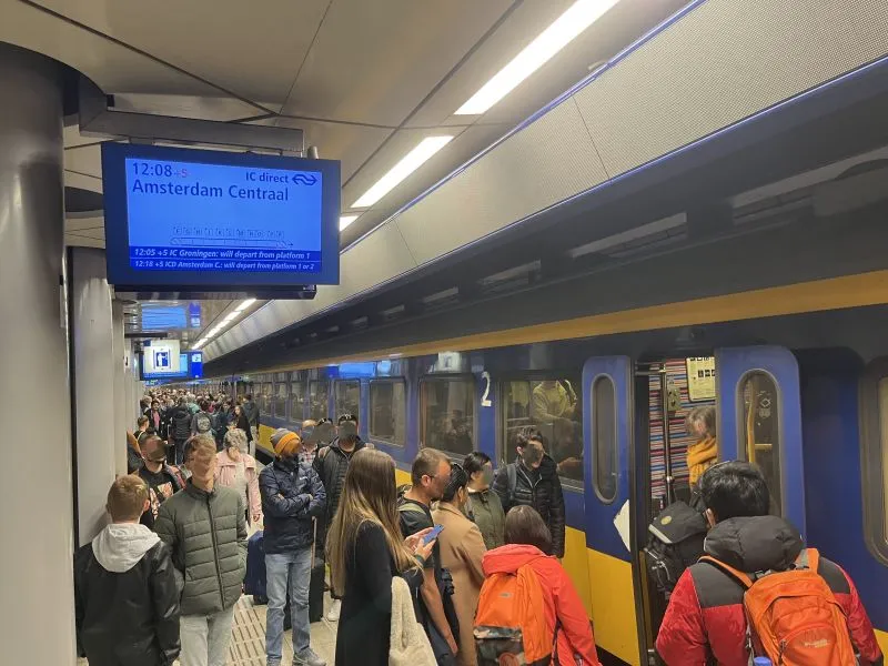 Train Amsterdam Airport to City